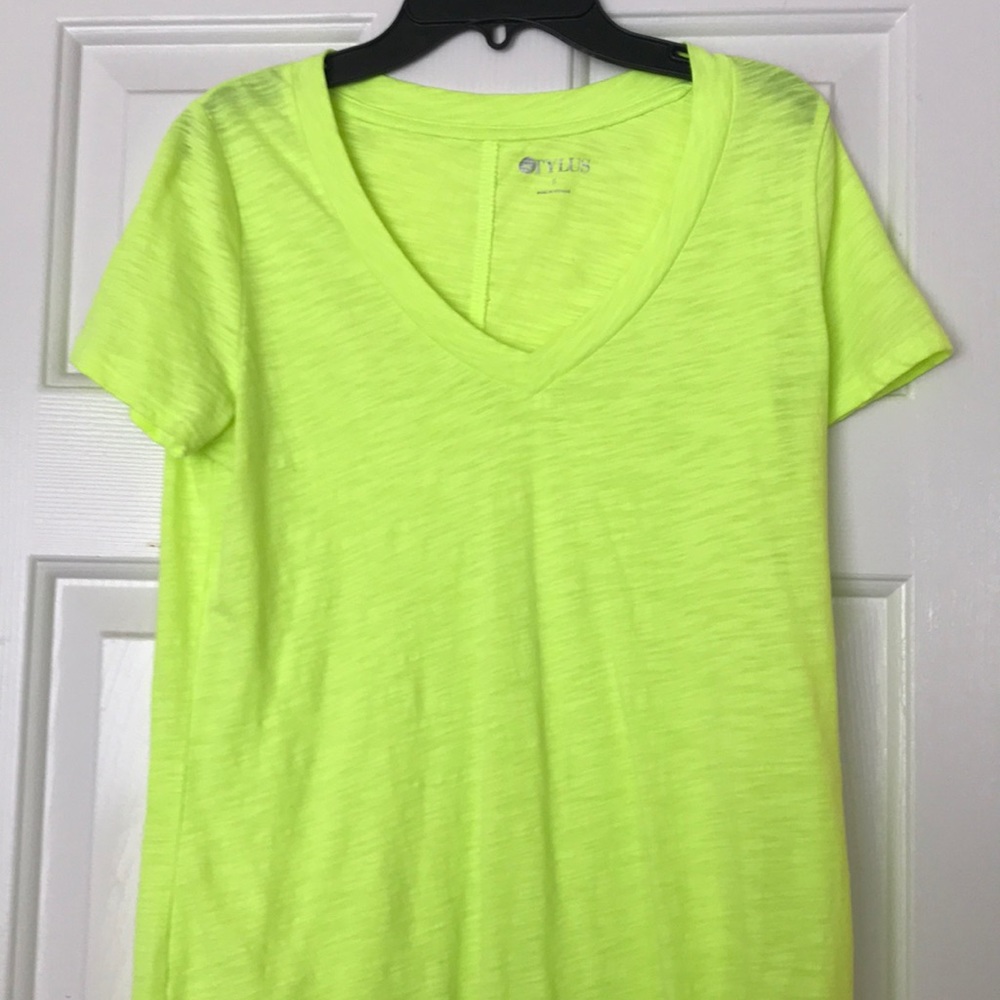 Love this color for summer!